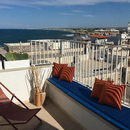 La Terrazza Sul Mare - Dimora Di Charme Daire Giovinazzo Dış mekan fotoğraf