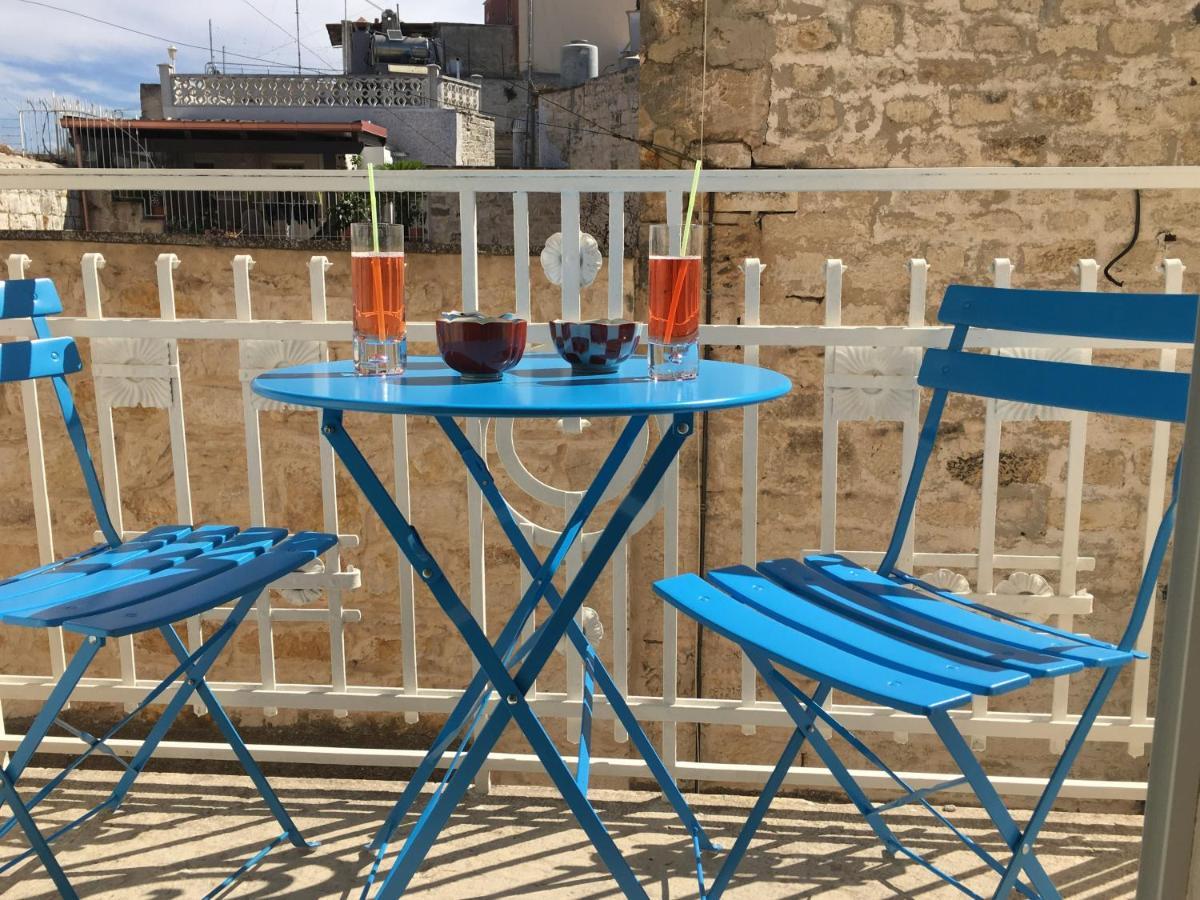 La Terrazza Sul Mare - Dimora Di Charme Daire Giovinazzo Dış mekan fotoğraf