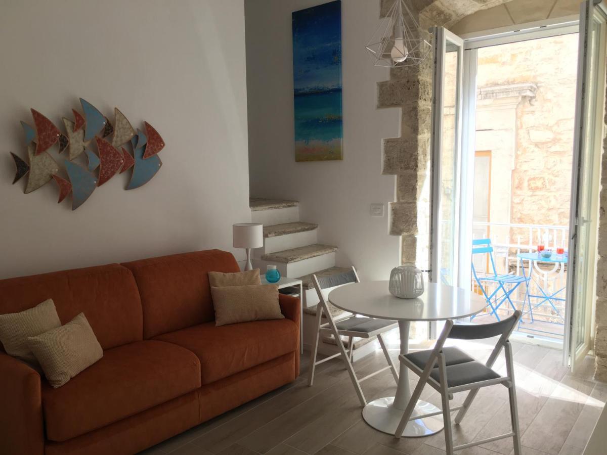 La Terrazza Sul Mare - Dimora Di Charme Daire Giovinazzo Dış mekan fotoğraf